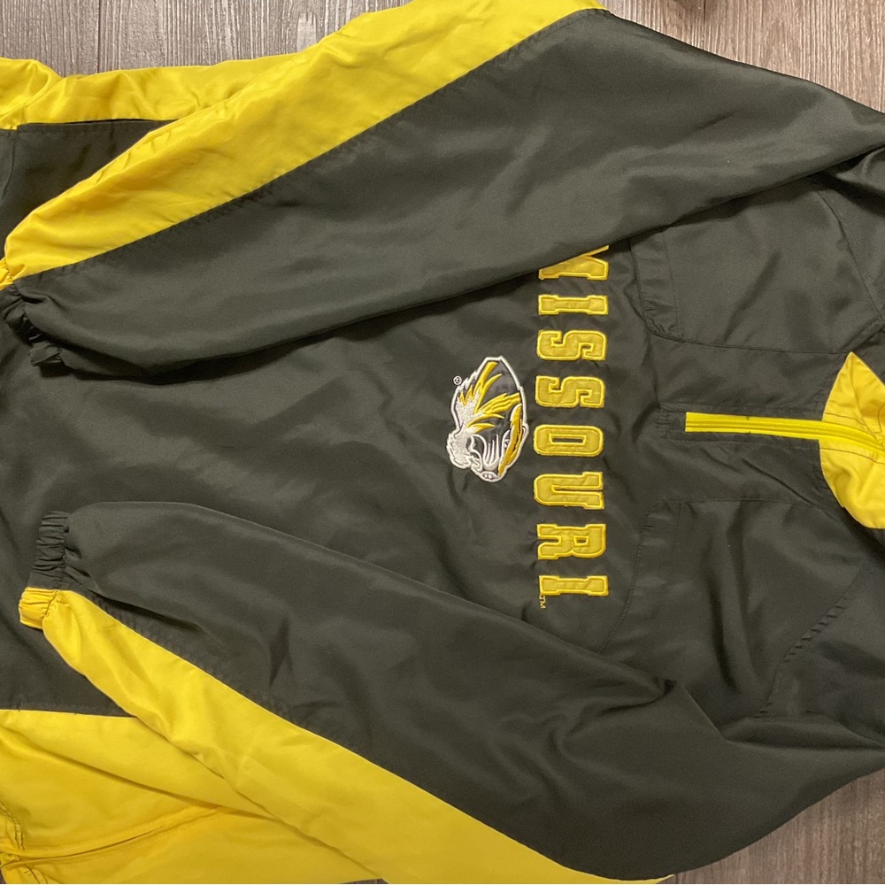Missouri Zip-Up Pullover